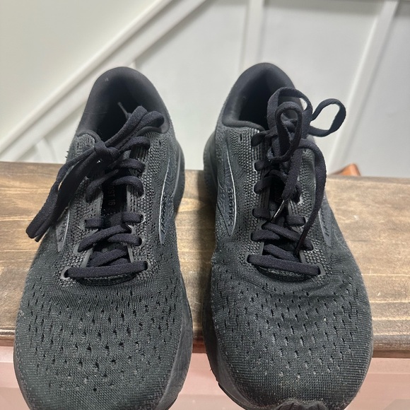 Brooks ghost 16 Women's Black Athletic Shoes - Picture 3 of 7